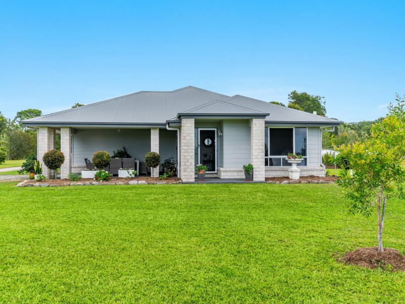 112 Casuarina Drive, Swan Bay NSW 2471