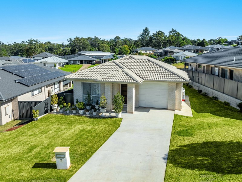 35A Hidden Valley Circuit, Chilcotts Grass NSW 2480
