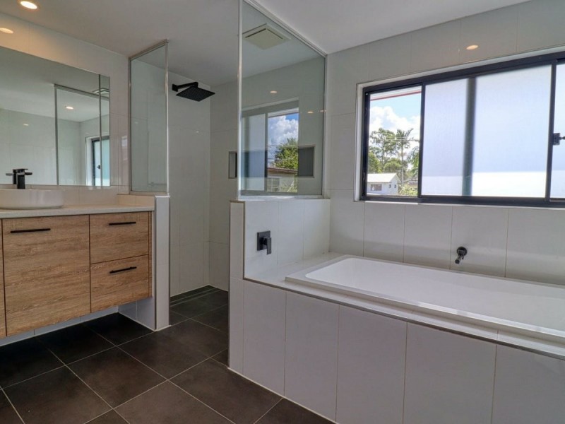 34 Wyrallah Road, East Lismore NSW 2480