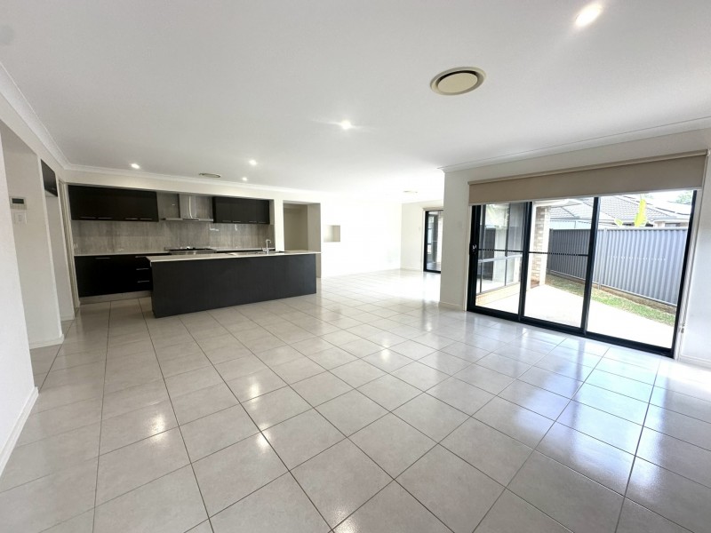 32 Bolwarra Circuit, Wollongbar NSW 2477