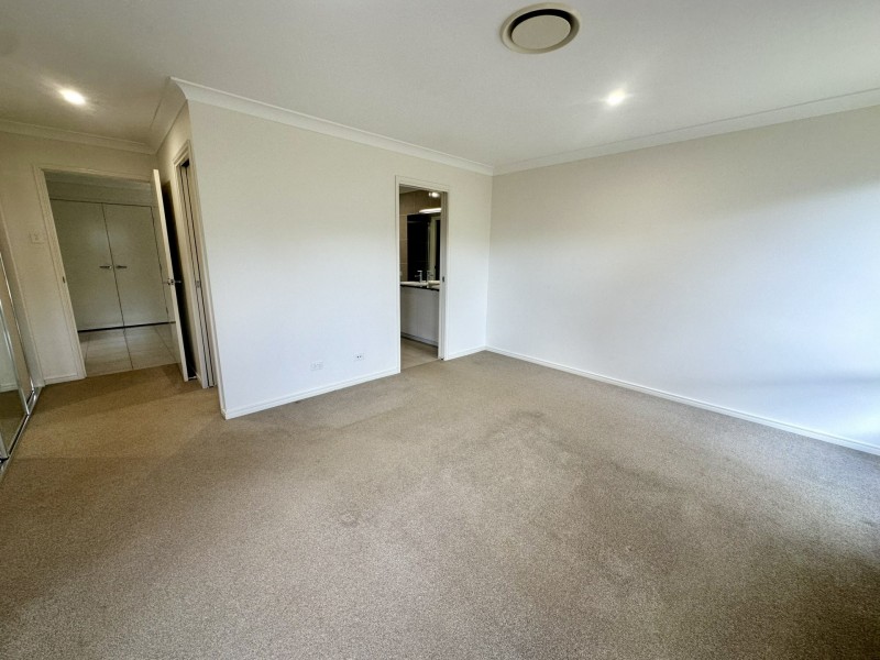 32 Bolwarra Circuit, Wollongbar NSW 2477