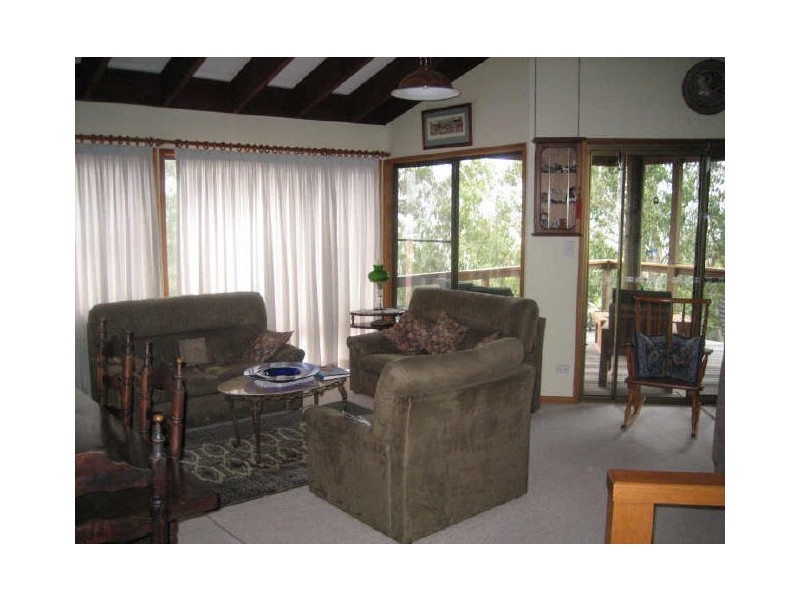 8 Range Court, Lismore NSW 2480