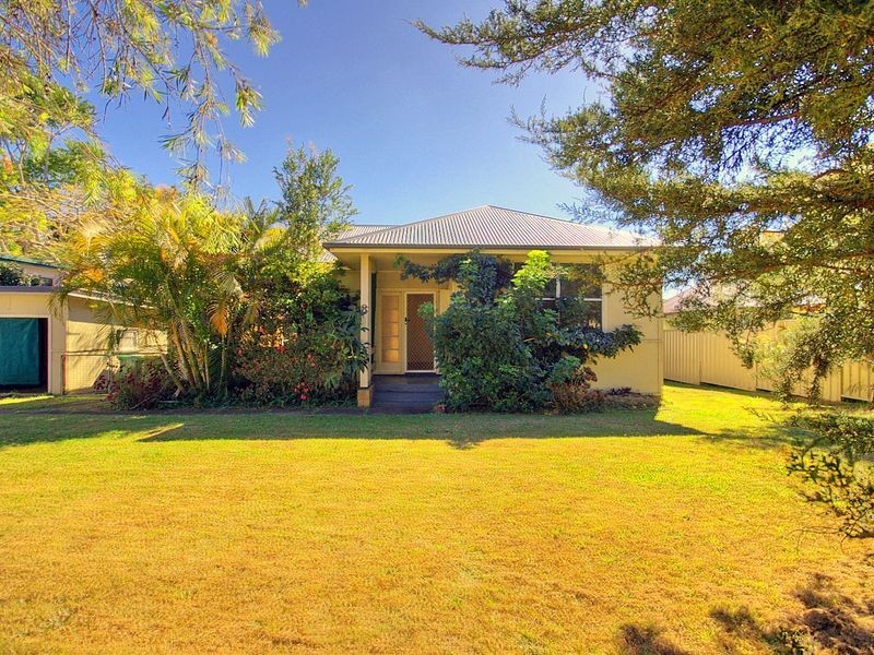 8 Caldwell Avenue, East Lismore NSW 2480