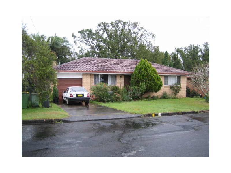 18 Robrown Drive, Lismore Heights NSW 2480