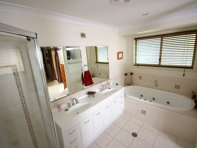 5 Warrick Place, Lismore Heights NSW 2480