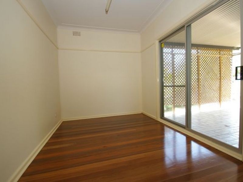 19 Cooling St, Lismore Heights NSW 2480