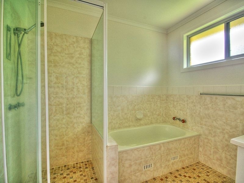 18 Robrown Drive, Lismore Heights NSW 2480