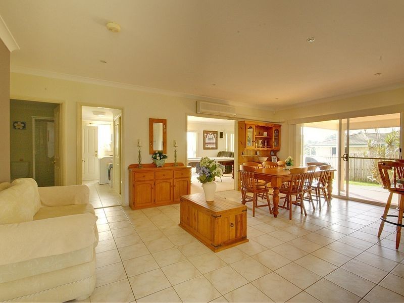 16 Cockatoo Cres, Goonellabah NSW 2480