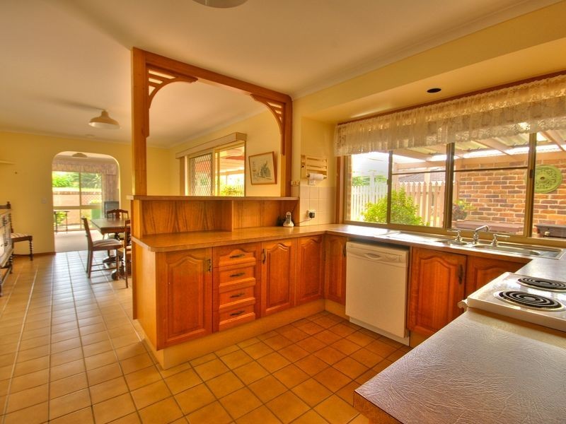 18 Hillcrest Avenue, Goonellabah NSW 2480