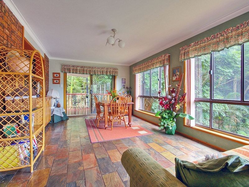 8 Mcintosh Road, Bentley NSW 2480