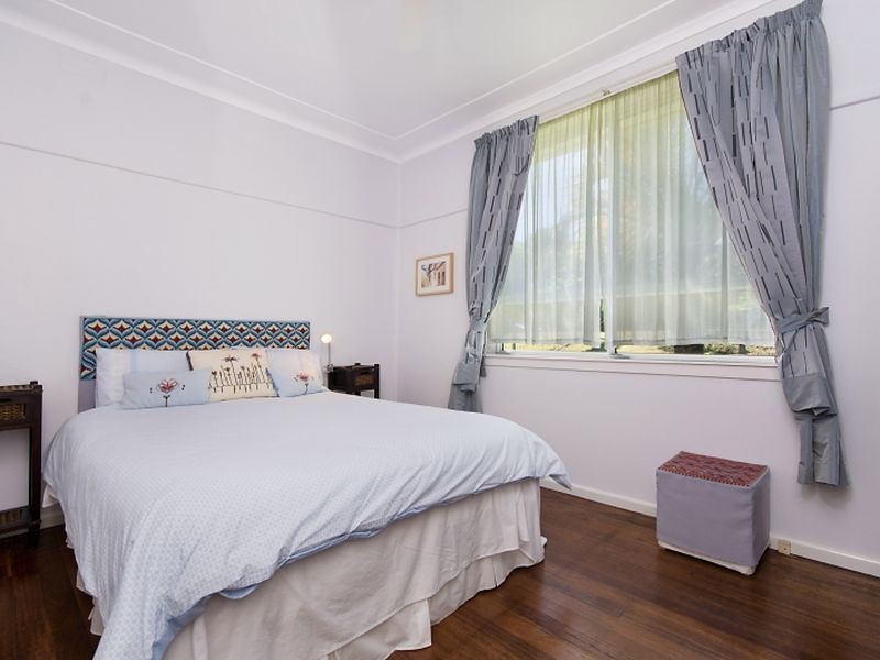17 Oakeshott Street, Lismore Heights NSW 2480