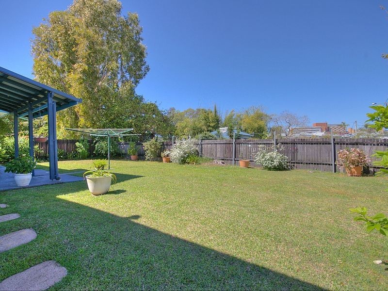 9 Robert Street, Lismore NSW 2480