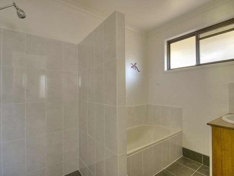 13 Garland Crescent, Lismore Heights NSW 2480