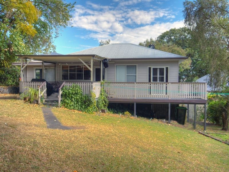 6 Irvine Place, Lismore NSW 2480