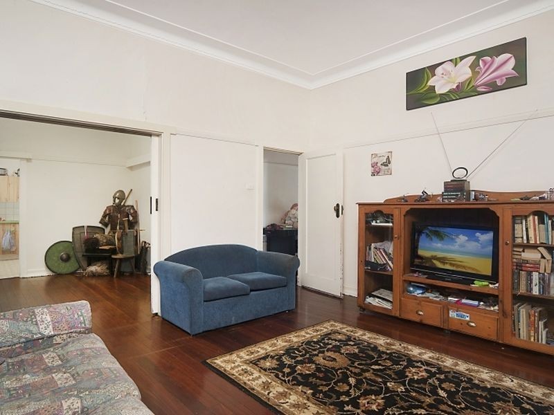 15 Parade Street, Bentley NSW 2480