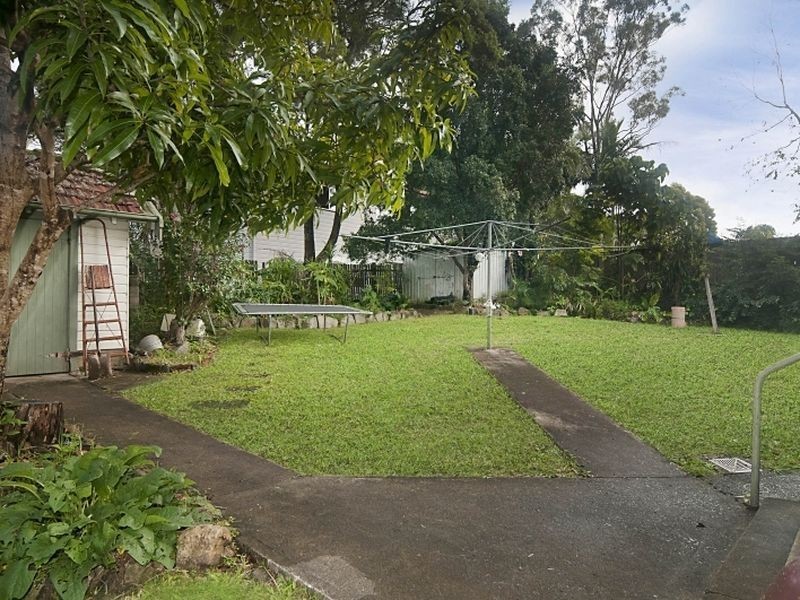 15 Parade Street, Bentley NSW 2480