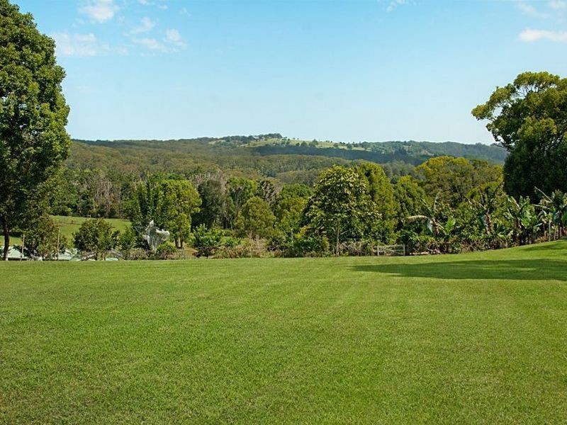 16 Davey Road, Uralba NSW 2477