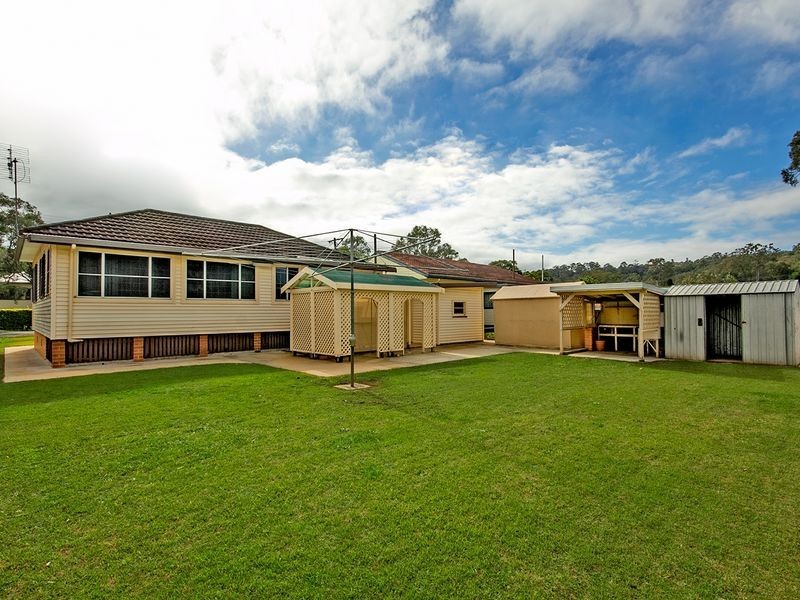 99 Oakley Avenue, East Lismore NSW 2480