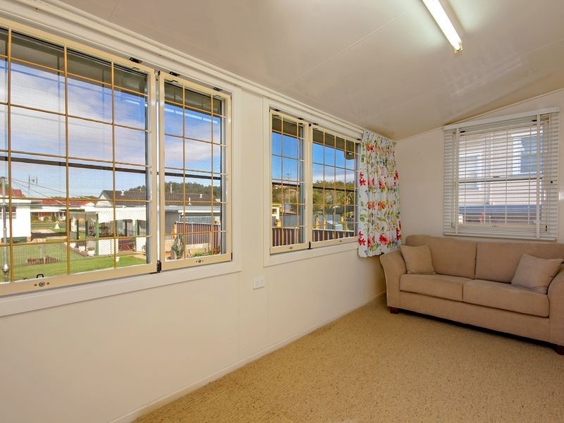 99 Oakley Avenue, East Lismore NSW 2480