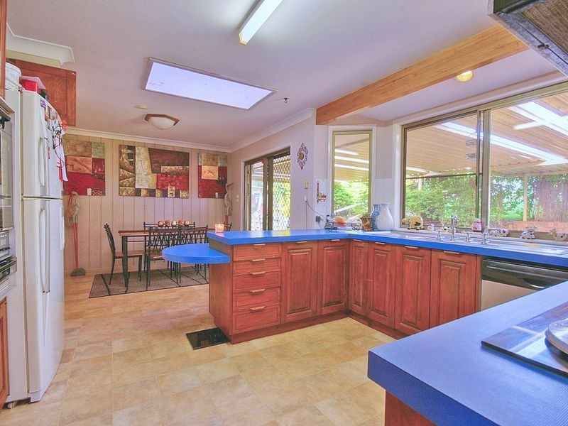 15 Highview Crescent, Modanville NSW 2480