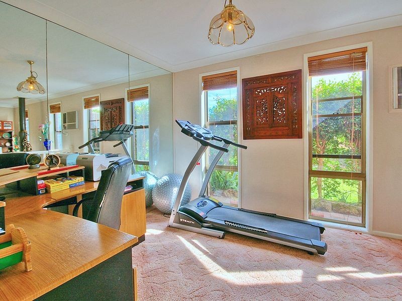 15 Highview Crescent, Modanville NSW 2480