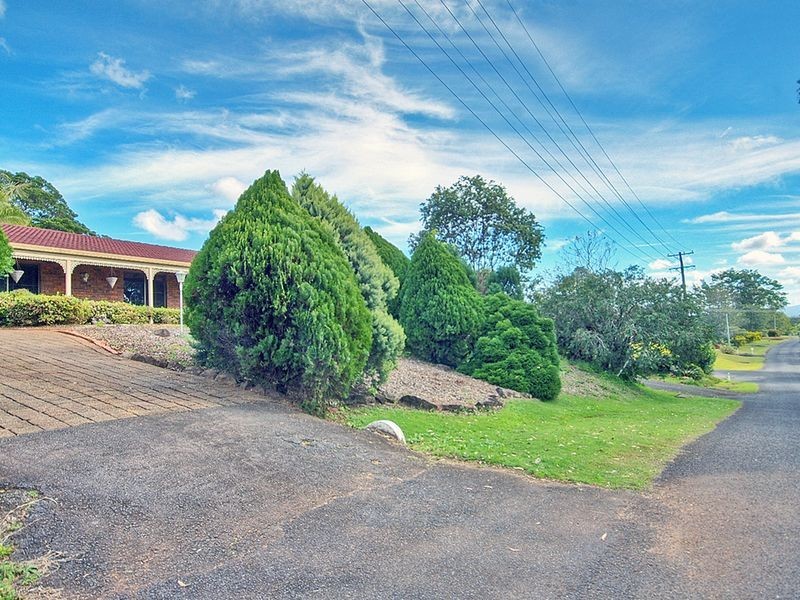 15 Highview Crescent, Modanville NSW 2480