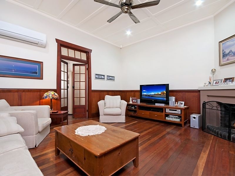 9 Dalley Street, East Lismore NSW 2480
