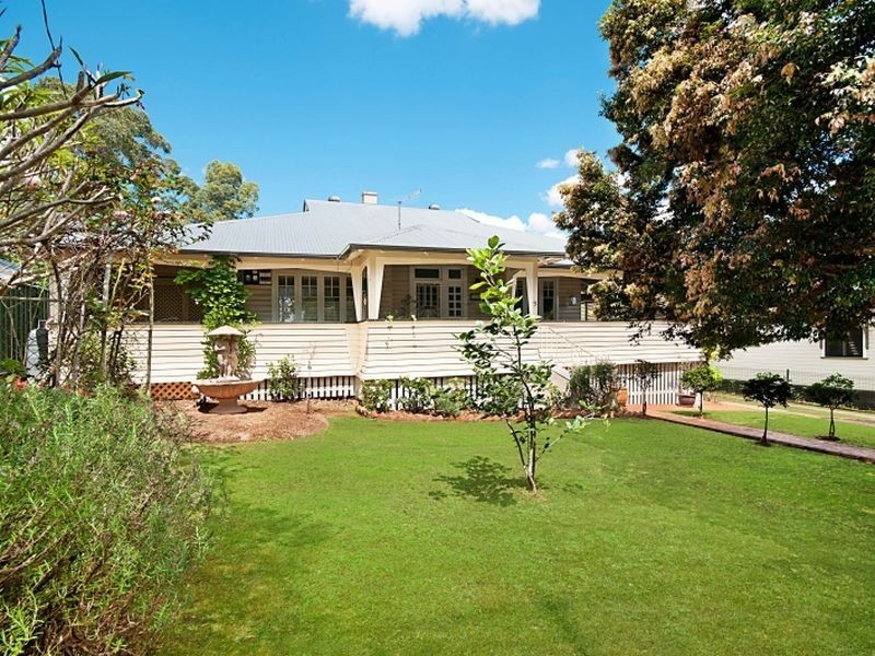 9 Dalley Street, East Lismore NSW 2480