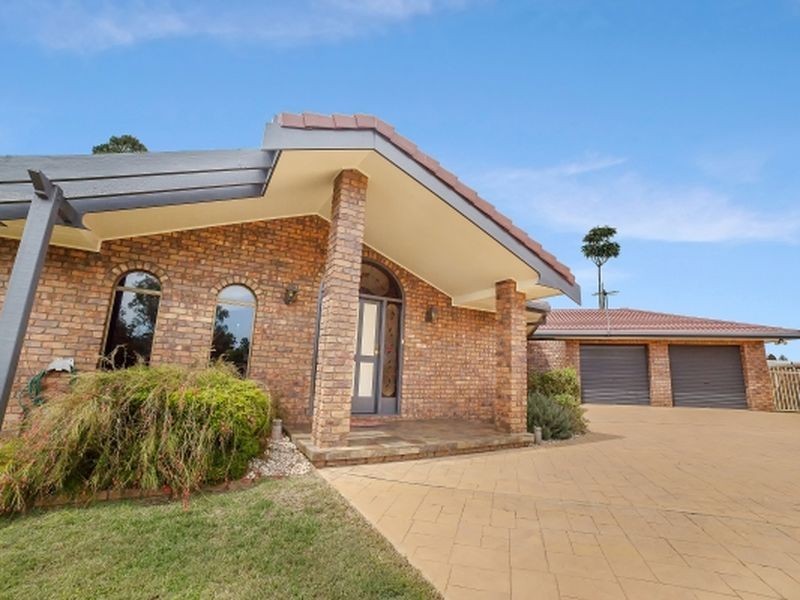 52 Beaumont Drive, East Lismore NSW 2480