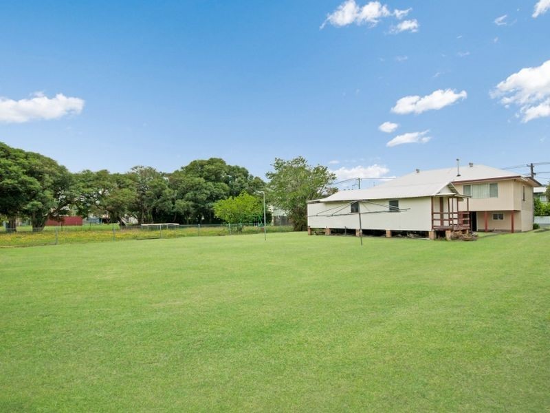 11 First Avenue, East Lismore NSW 2480
