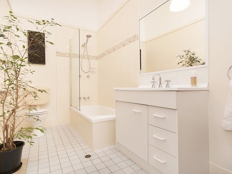 50 Cathcart Street, Girards Hill NSW 2480