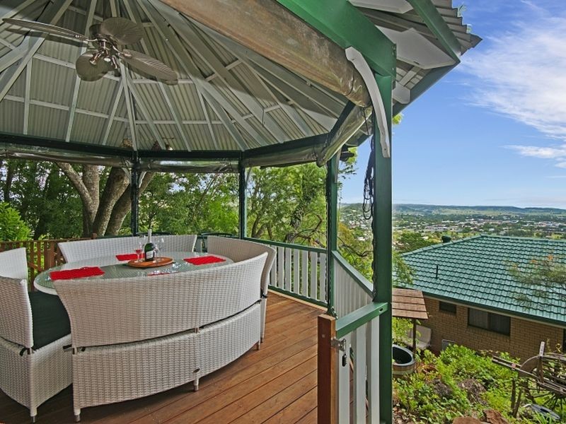 7 Greenwood Crescent, Lismore NSW 2480