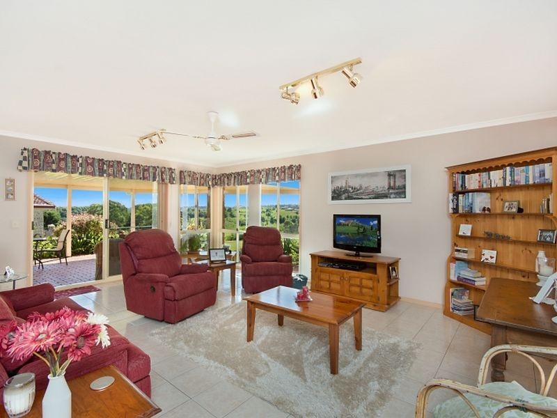 35 Woodland Avenue, Lismore Heights NSW 2480