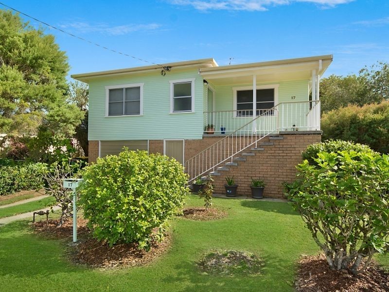 17 Peter Street, East Lismore NSW 2480