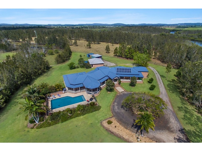 60 Micalo Road, Micalo Island NSW 2464