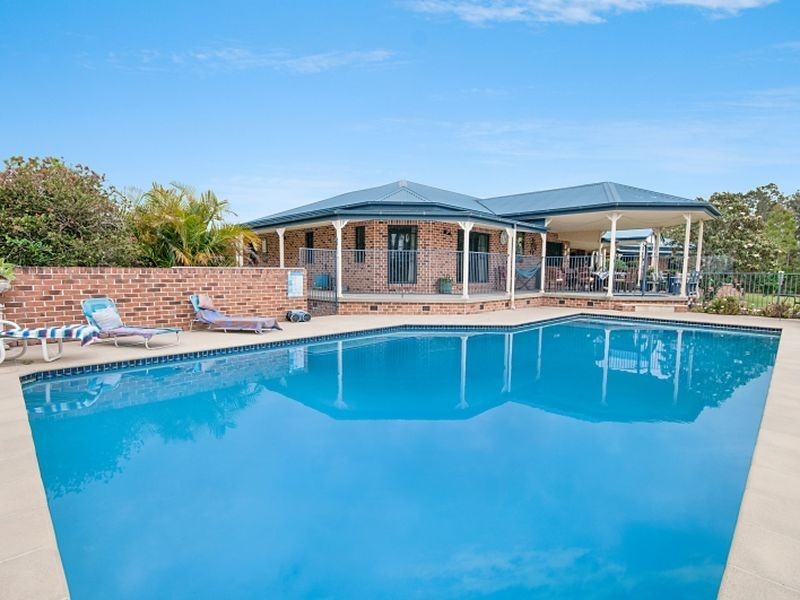 60 Micalo Road, Micalo Island NSW 2464