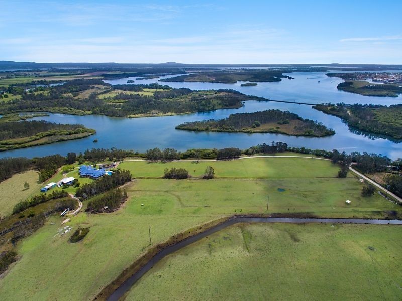 60 Micalo Road, Micalo Island NSW 2464