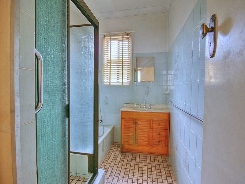 37 Parkes Street, Lismore NSW 2480