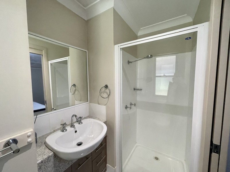 2/3 Pendara Crescent, Lismore Heights NSW 2480