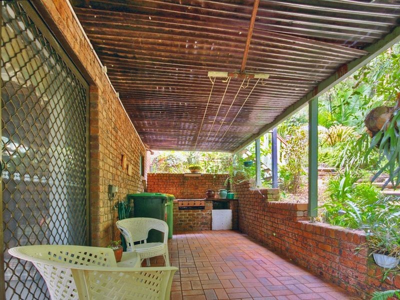 8 Mcintosh Road, Chilcotts Grass NSW 2480