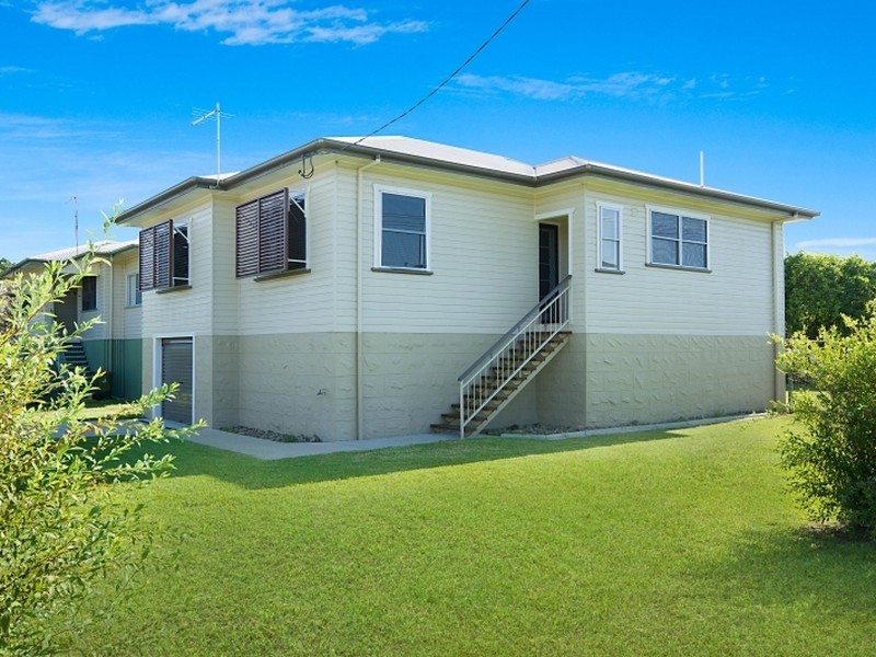 24 Barnes Avenue, Lismore South NSW 2480