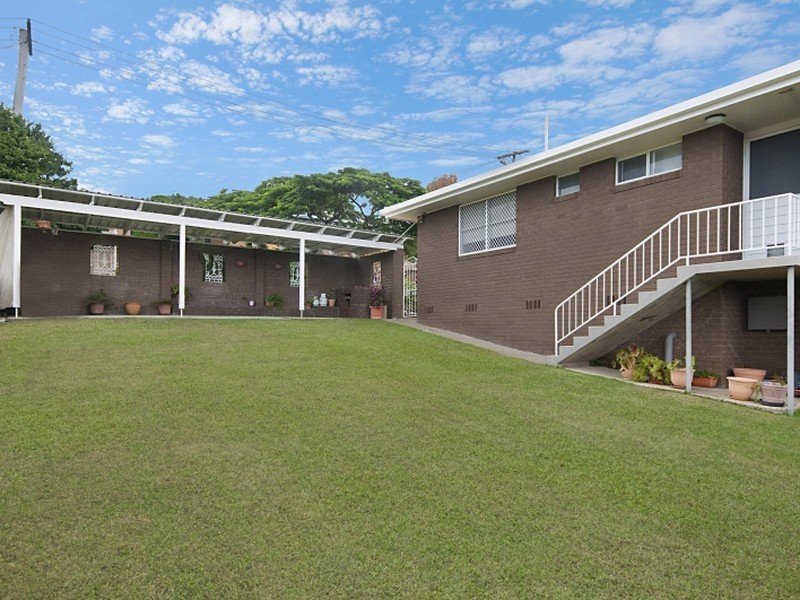 8 Garland Crescent, Lismore Heights NSW 2480