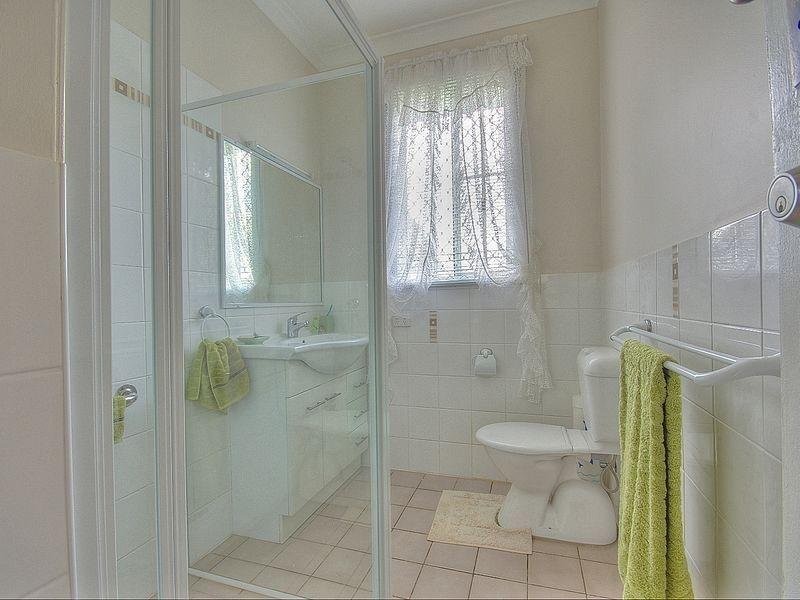 9 Robert Street, Lismore NSW 2480