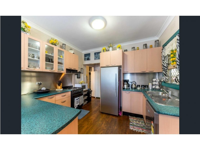 8 Hudson Avenue, East Lismore NSW 2480