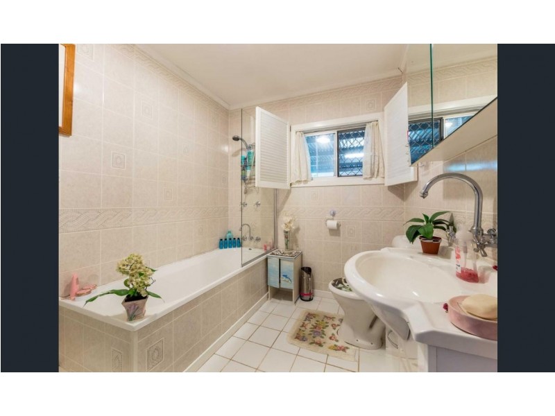 8 Hudson Avenue, East Lismore NSW 2480