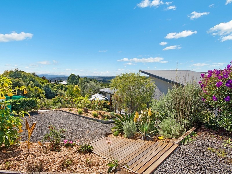 23 Whispering Valley Drive, Richmond Hill NSW 2480