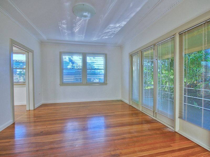 11 Somerville Avenue, East Lismore NSW 2480