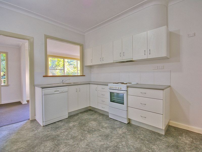 11 Somerville Avenue, East Lismore NSW 2480