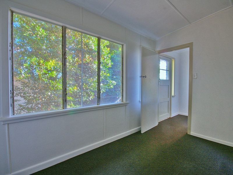 11 Somerville Avenue, East Lismore NSW 2480