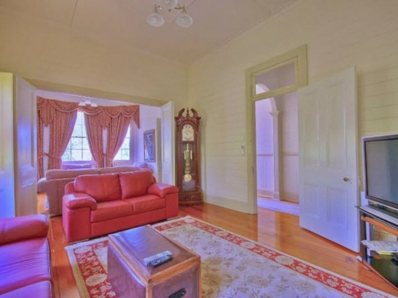 11 Parkes Street, Girards Hill NSW 2480